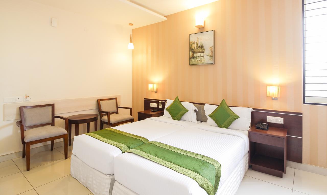 Maharaja Inn Chikmagalur Ngoại thất bức ảnh