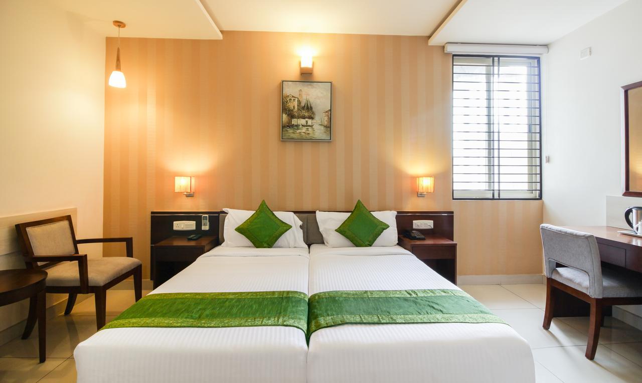 Maharaja Inn Chikmagalur Ngoại thất bức ảnh